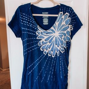 Old Navy Maternity T-shirt
